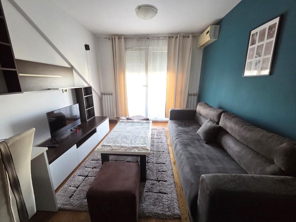 Slika 1 - Kruševačka, Dvosoban stan za izdavanje, 36m2, 550€