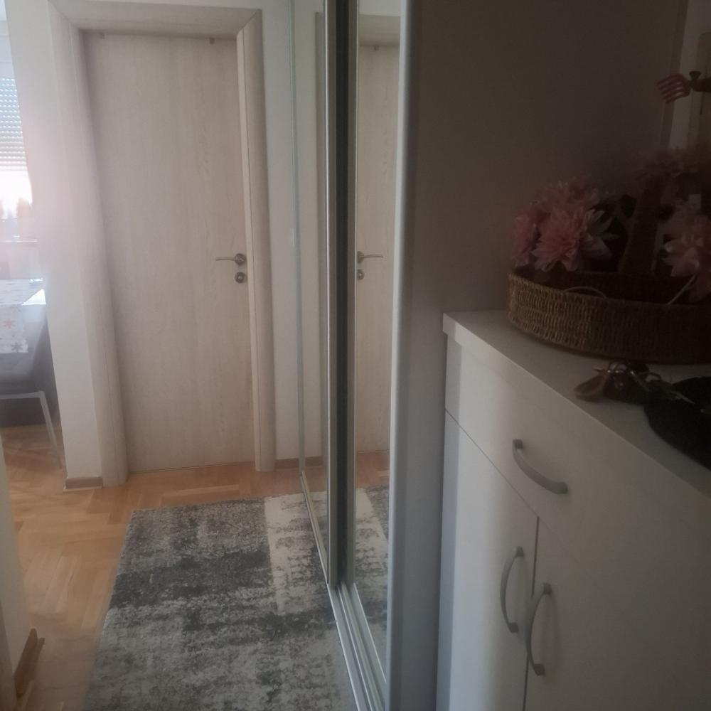 Slika 3 - Dobanovački put 3. deo, Dvosoban stan za izdavanje, 40m2, 400€