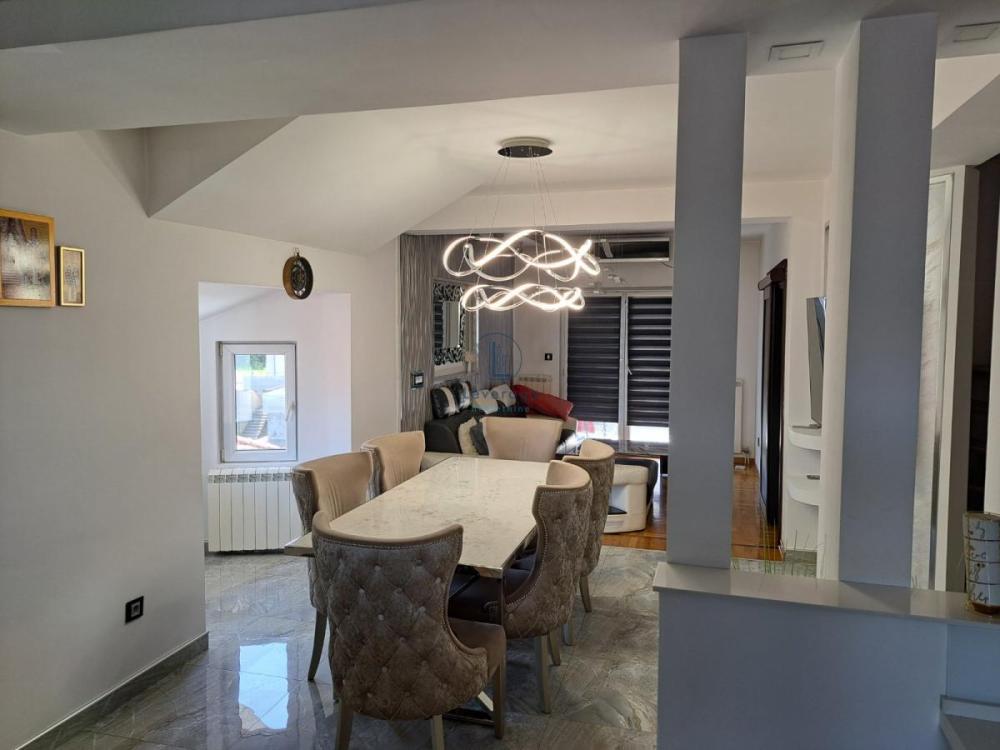 Slika 1 - Cvetanova ćuprija, Trosoban stan za izdavanje, 100m2, 800€