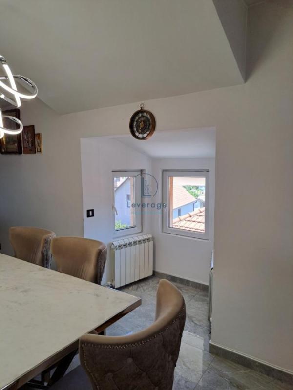 Slika 3 - Cvetanova ćuprija, Trosoban stan na prodaju, 100m2, 295.000€