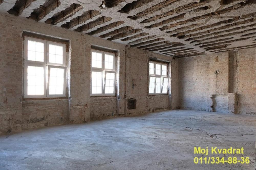 Slika 1 - Petosoban stan na prodaju, 241m2, 939.900€