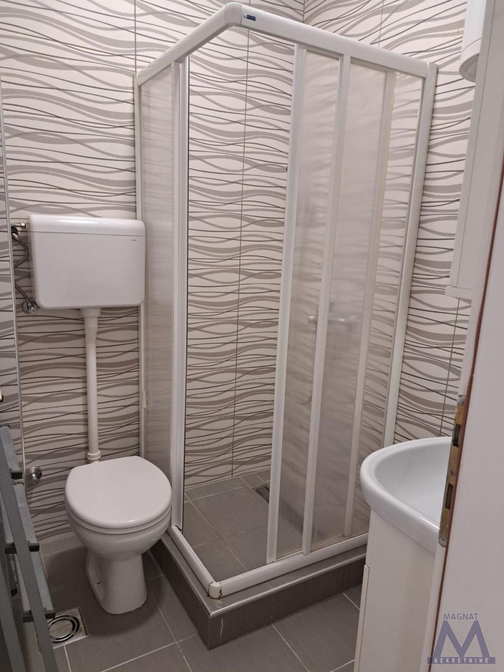 Slika 8 - Trosoban stan na prodaju, 71m2, 204.800€