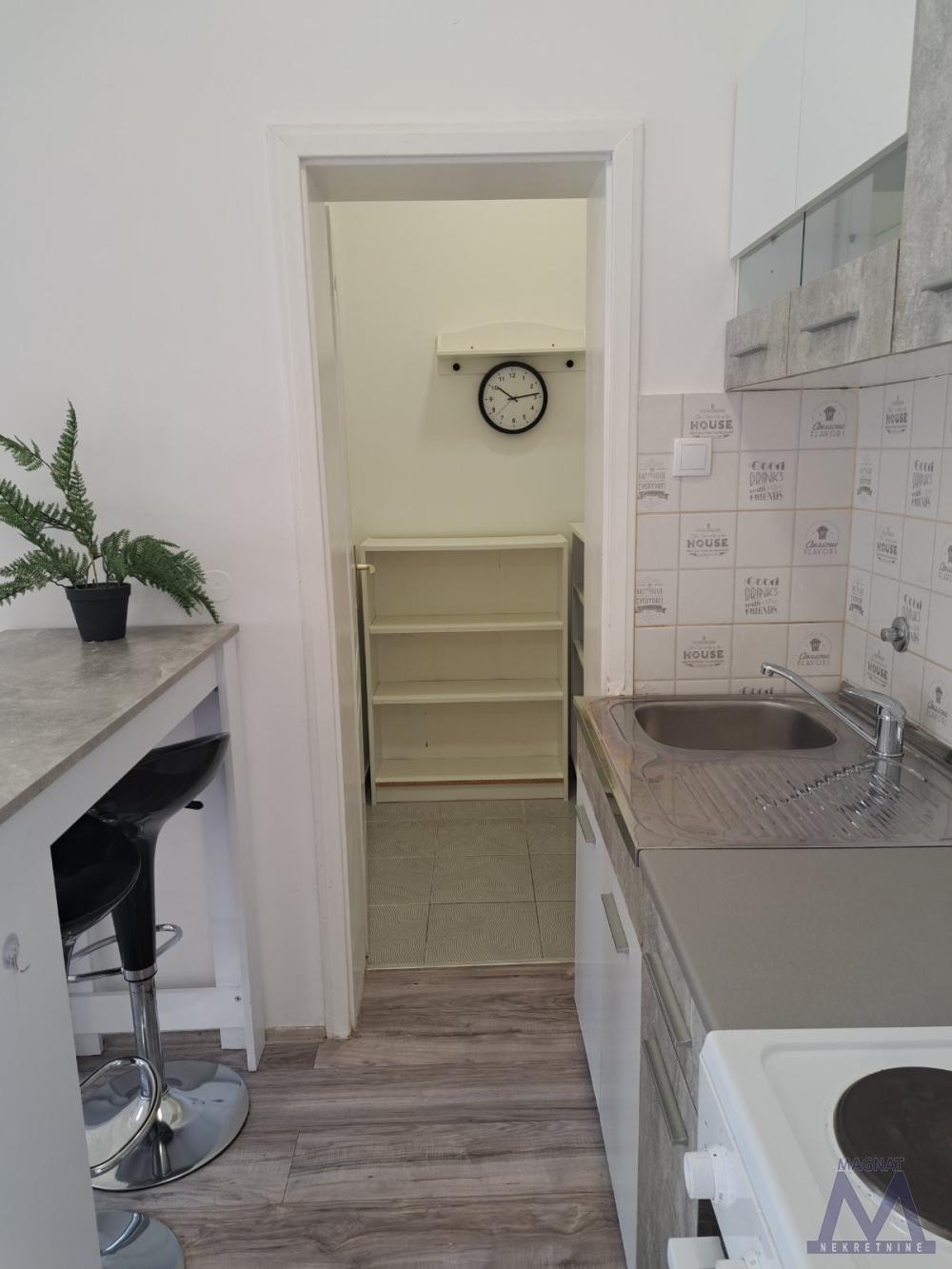 Slika 3 - Trosoban stan na prodaju, 71m2, 204.800€