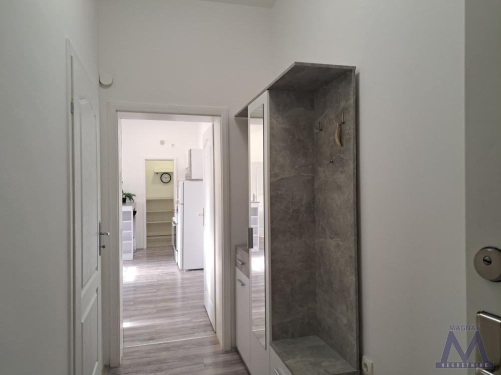 Slika 6 - Trosoban stan na prodaju, 71m2, 204.800€