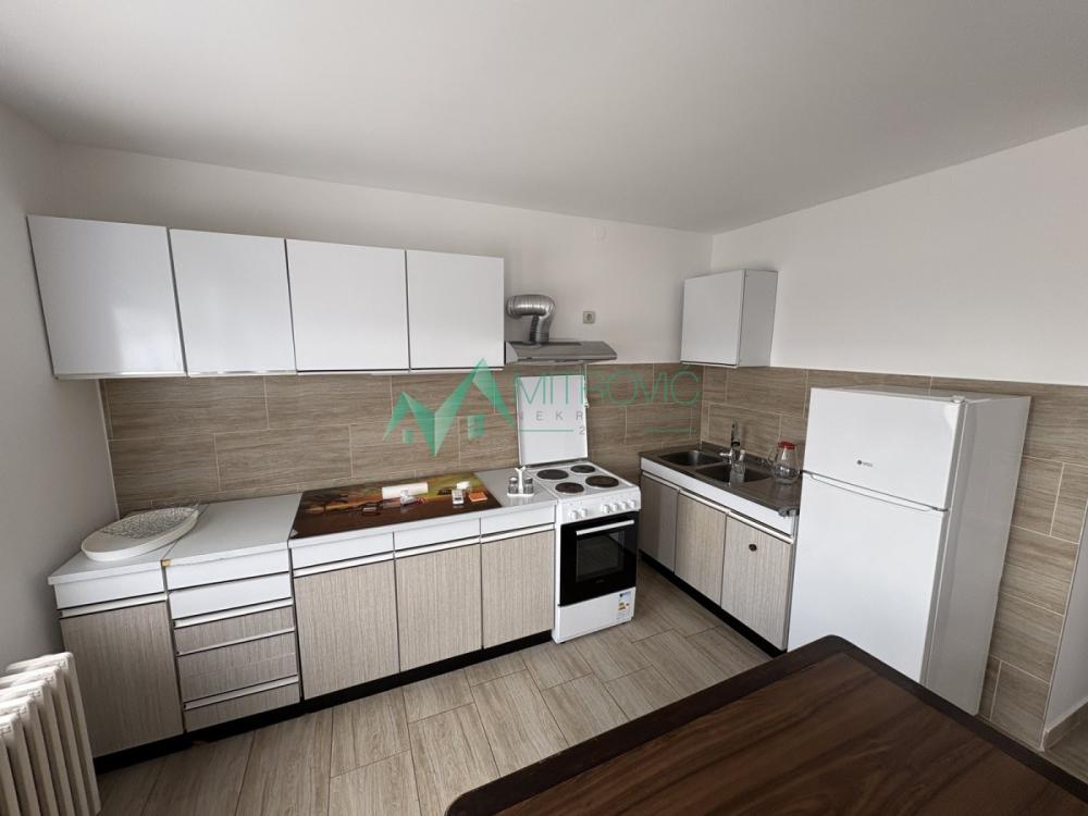 Slika 1 - Četvorosoban stan za izdavanje, 126m2, 500€