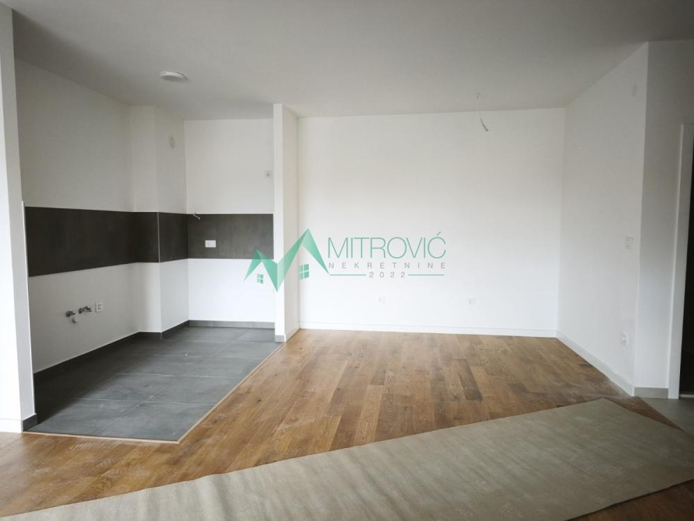 Glavna slika -Četvorosoban stan na prodaju, 87m2, 206.190€