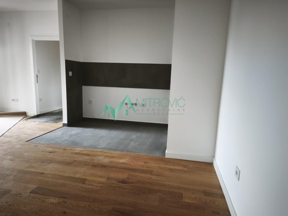 Slika 1 - Četvorosoban stan na prodaju, 87m2, 206.190€