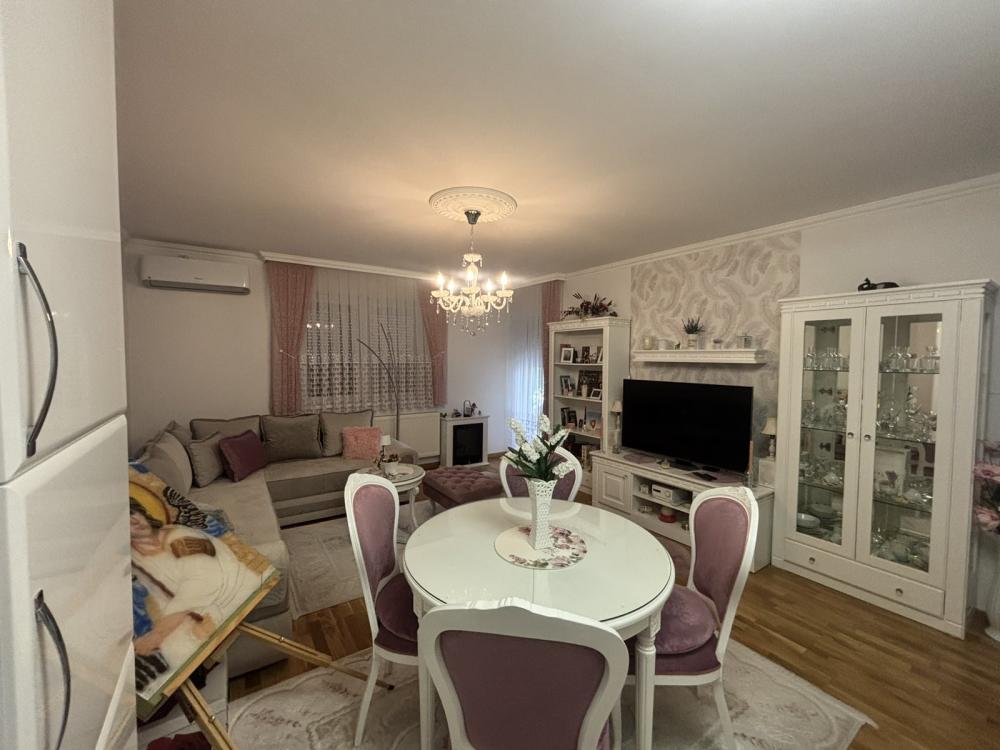 Slika 2 - Četvorosoban stan na prodaju, 64m2, 199.300€