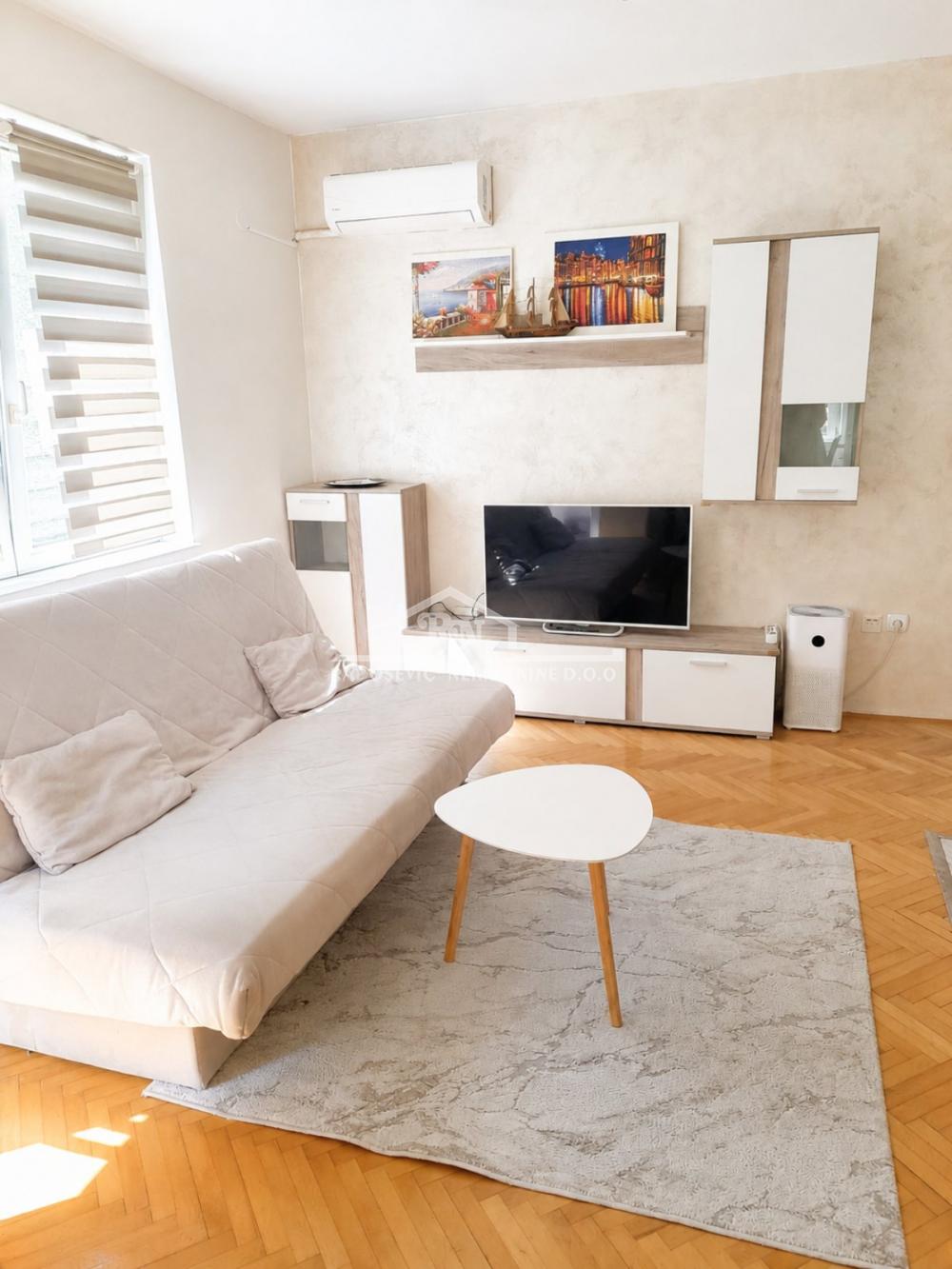 Slika 1 - Đuje i Dragoljuba, Jednoiposoban stan za izdavanje, 33m2, 300€