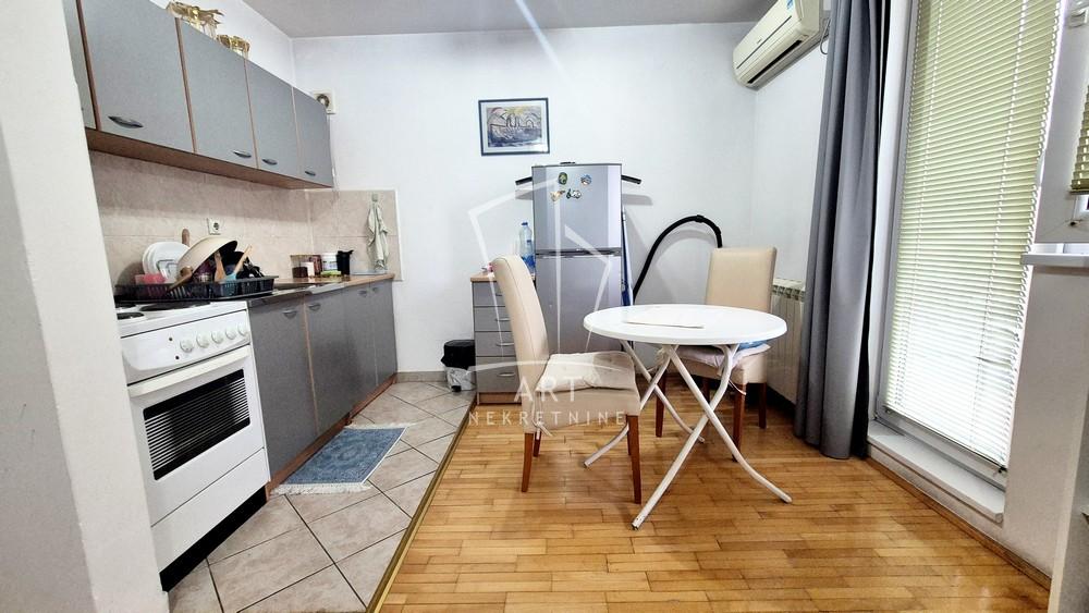 Slika 3 - Šejkina, Jednosoban stan za izdavanje, 35m2, 300€