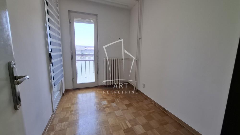 Slika 11 - Jurija Gagarina, Dvoiposoban stan za izdavanje, 72m2, 800€