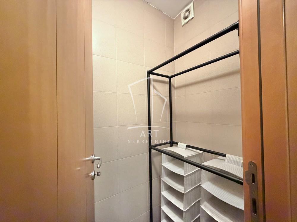 Slika 9 - Patrijarha Varnave, Trosoban stan za izdavanje, 81m2, 1.000€