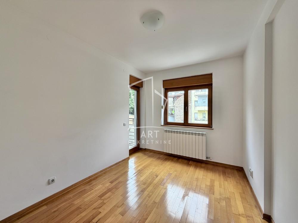 Slika 7 - Patrijarha Varnave, Trosoban stan za izdavanje, 81m2, 1.000€