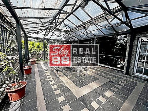 Slika 11 -  Kuća za izdavanje, 375m2, 4.000€