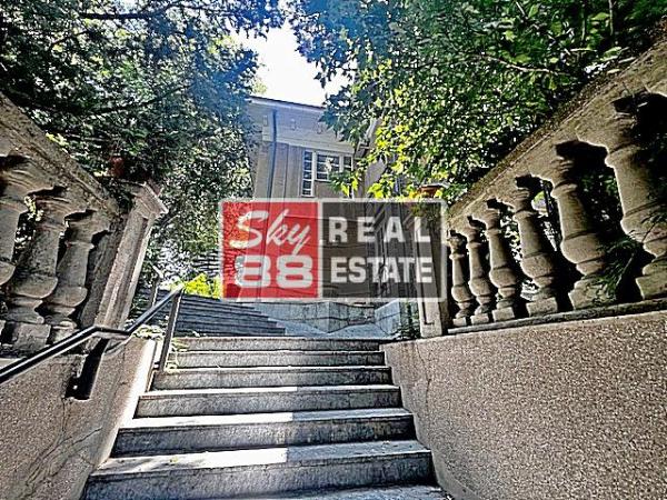 Slika 2 -  Kuća za izdavanje, 375m2, 4.000€