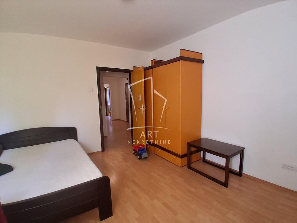 Slika 7 - Braće Jerković, Trosoban stan za izdavanje, 82m2, 500€