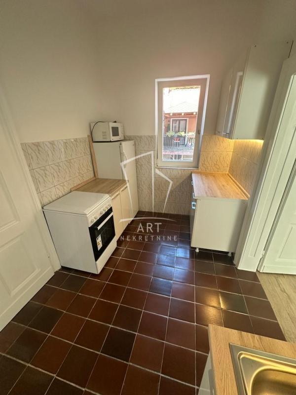 Slika 2 - Gundulićev Venac, Trosoban stan za izdavanje, 60m2, 800€