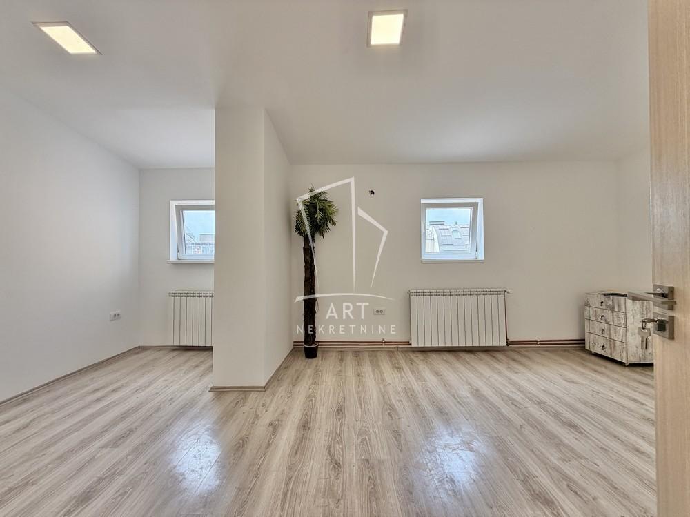 Slika 9 - Dečanska, Dvosoban stan na prodaju, 55m2, 239.500€