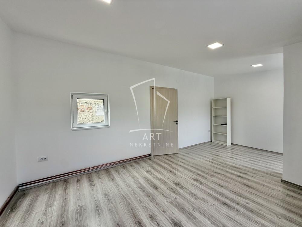 Slika 10 - Dečanska, Dvosoban stan na prodaju, 55m2, 239.500€