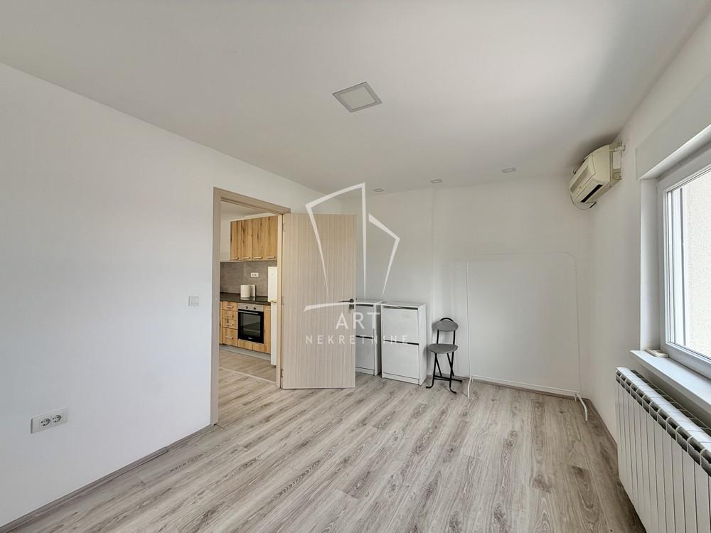 Slika 3 - Dečanska, Dvosoban stan na prodaju, 55m2, 239.500€
