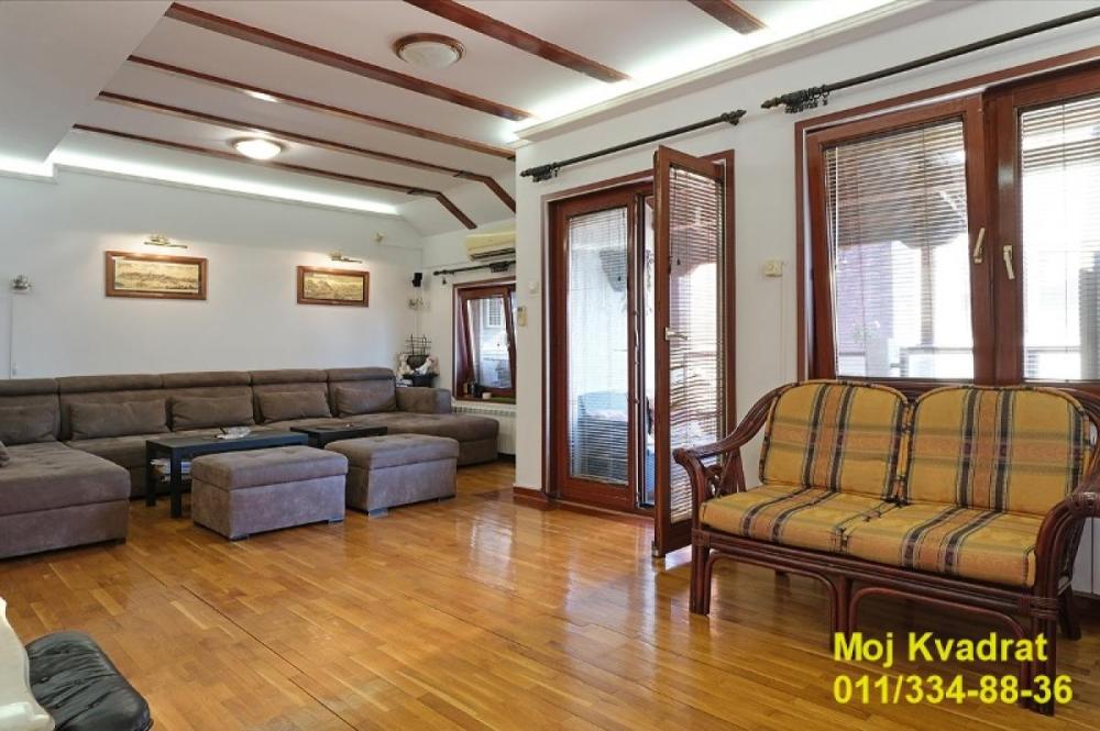 Slika 1 - Četvorosoban stan na prodaju, 104m2, 409.900€