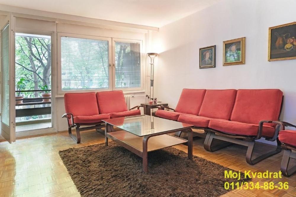 Glavna slika -Četvorosoban stan na prodaju, 98m2, 329.000€