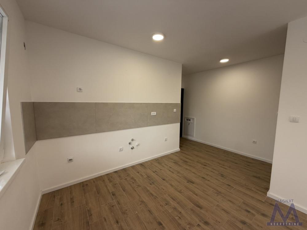 Slika 2 - Dvosoban stan na prodaju, 37m2, 80.000€