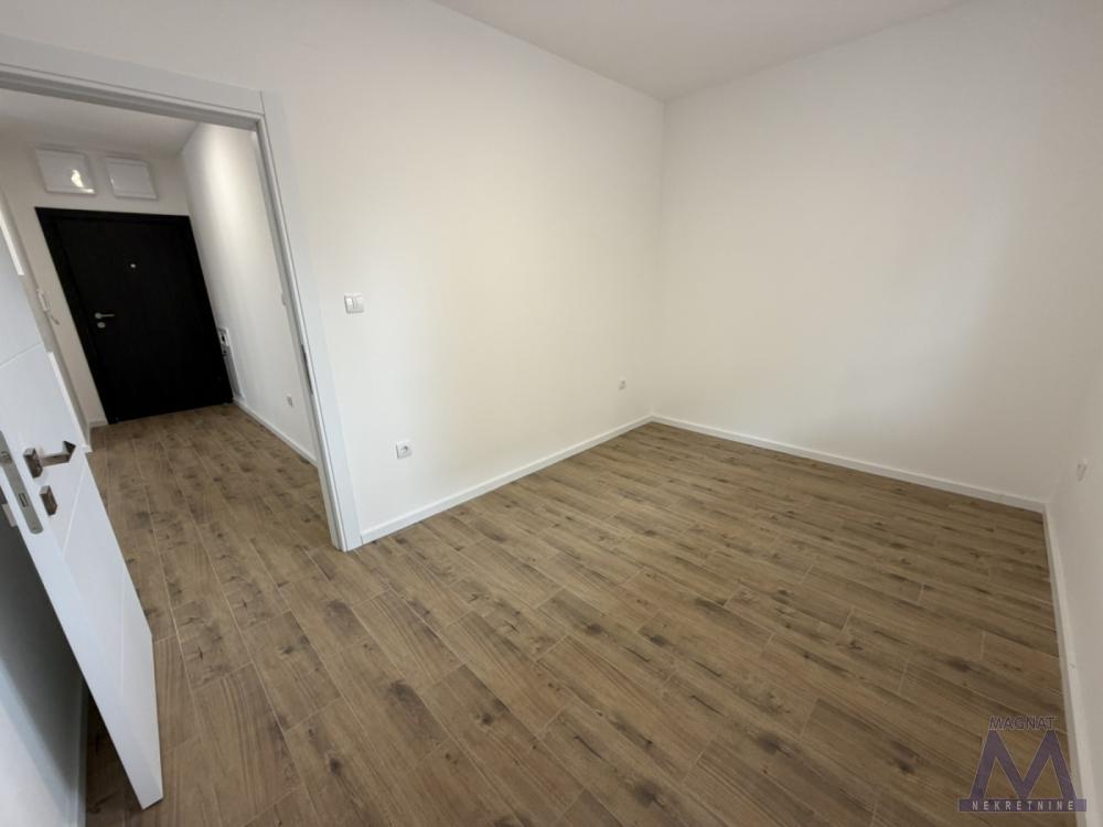 Slika 8 - Dvosoban stan na prodaju, 37m2, 80.000€