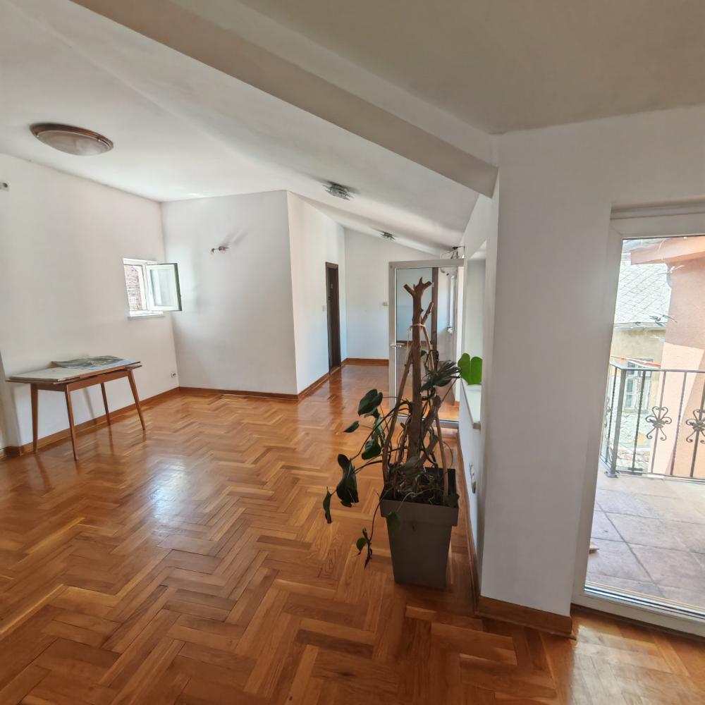 Slika 7 - Veliki Trg 3, Dvosoban stan za izdavanje, 75m2, 600€