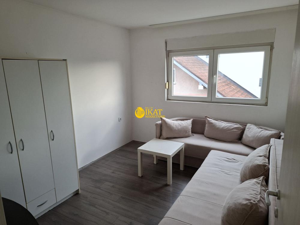 Slika 6 - Ivana Milutinovića, Trosoban stan na prodaju, 60m2, 145.000€