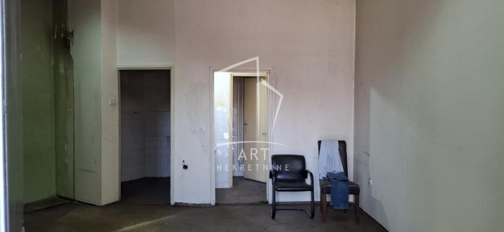Slika 3 - Brankova,  Lokal za izdavanje, 30m2, 700€