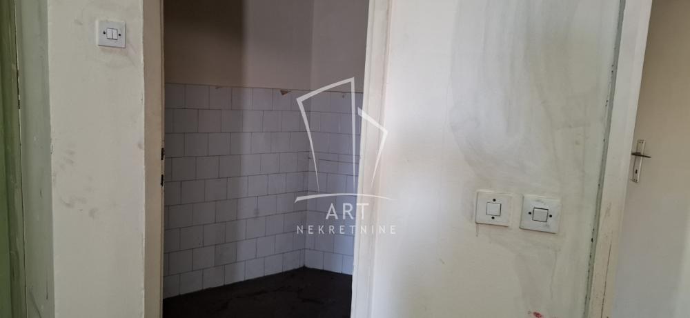 Slika 7 - Brankova,  Lokal za izdavanje, 30m2, 700€