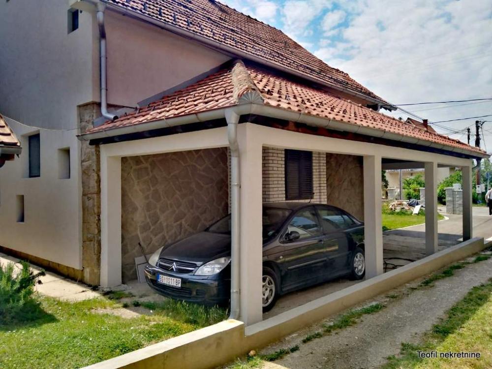 Slika 1 - Kolubarski trg,  Kuća na prodaju, 307m2, 260.000€