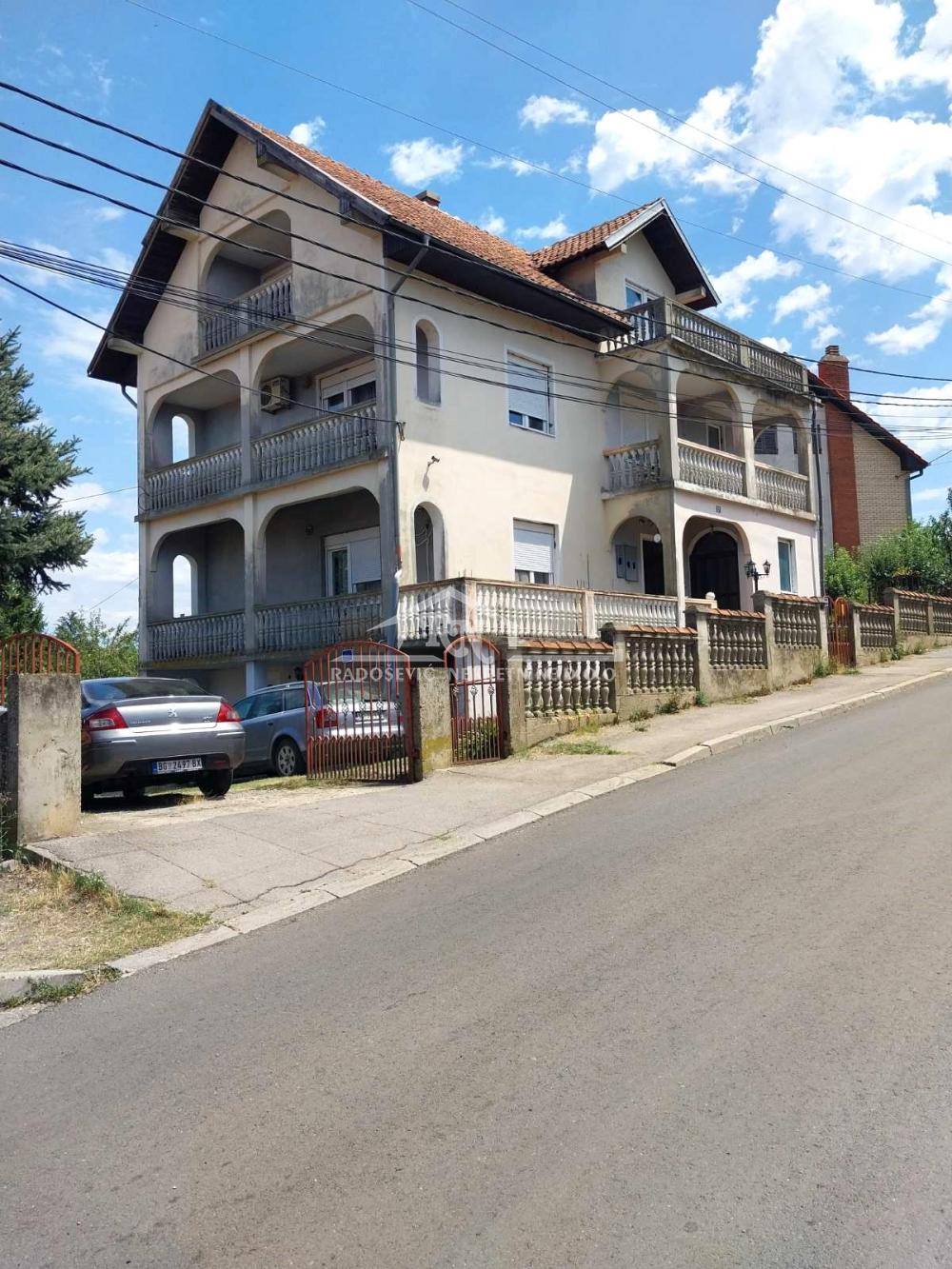 Slika 1 - Vuka Karadžića,  Kuća na prodaju, 332m2, 239.000€
