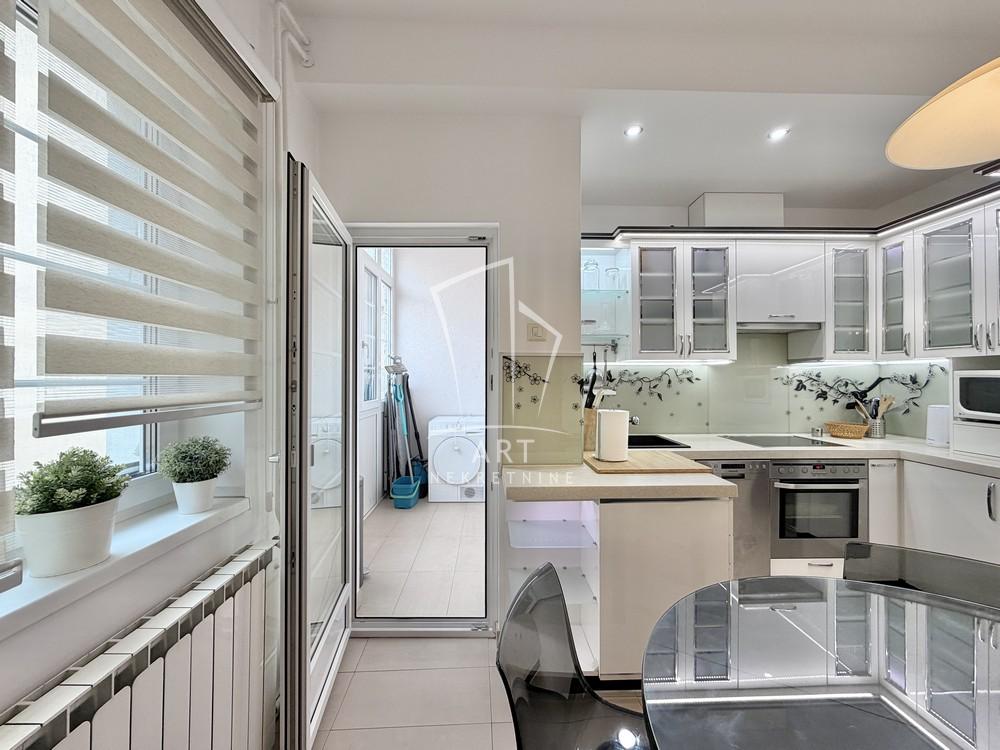 Slika 8 - Bulevar Kralja Aleksandra, Dvosoban stan za izdavanje, 58m2, 800€