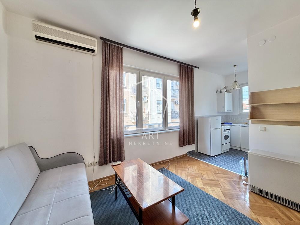 Slika 1 - Garibaldijeva,  Stan na prodaju, 20m2, 75.000€