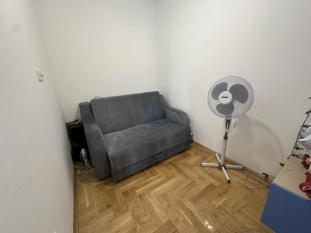 Slika 1 - Bukovička, Trosoban stan za izdavanje, 44m2, 400€