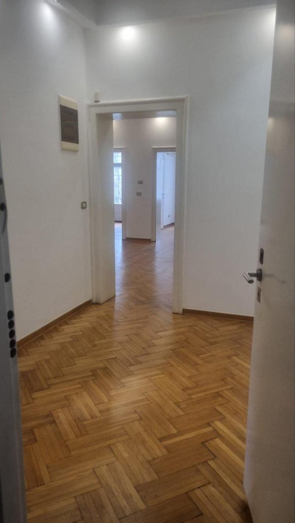 Slika 2 - Kralja Milana, Četvorosoban stan za izdavanje, 90m2, 1.100€