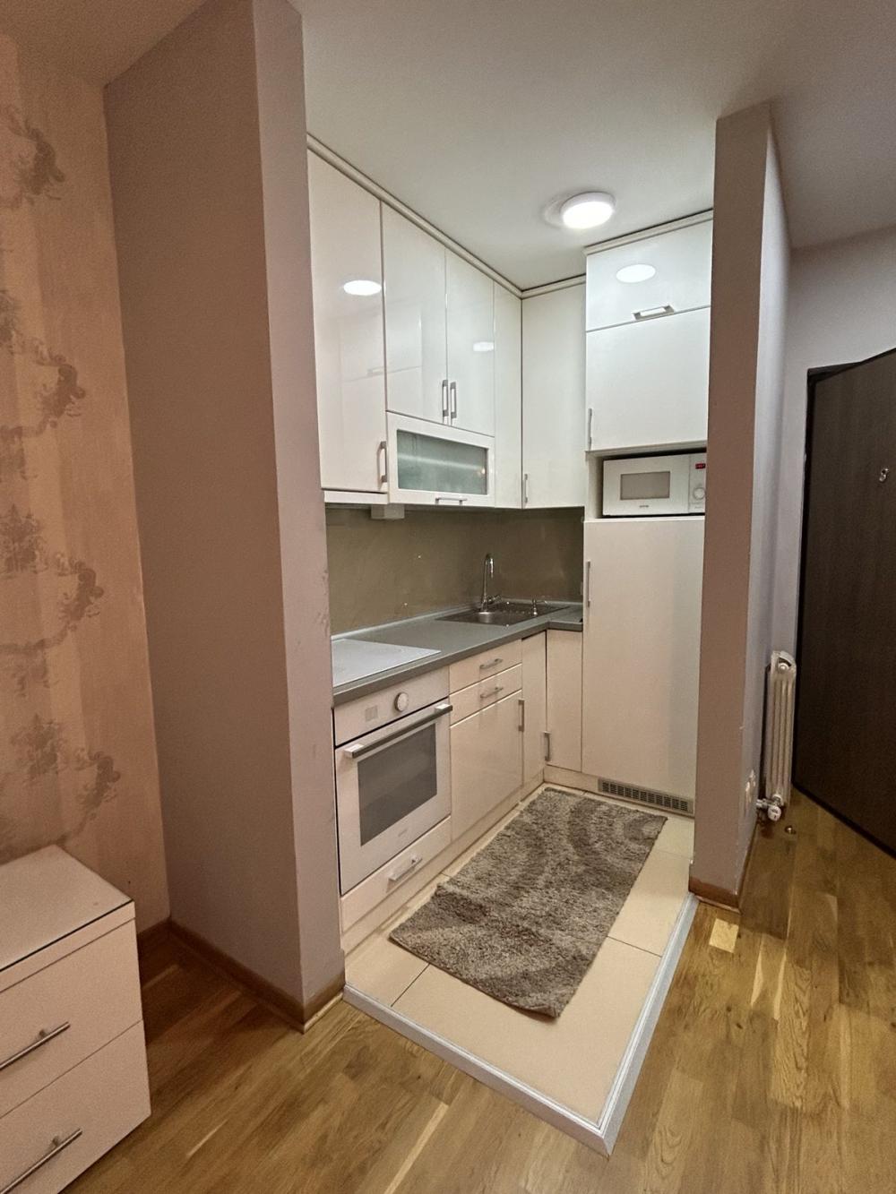 Slika 6 - Dimitrija Tucovića, Dvosoban stan za izdavanje, 66m2, 700€