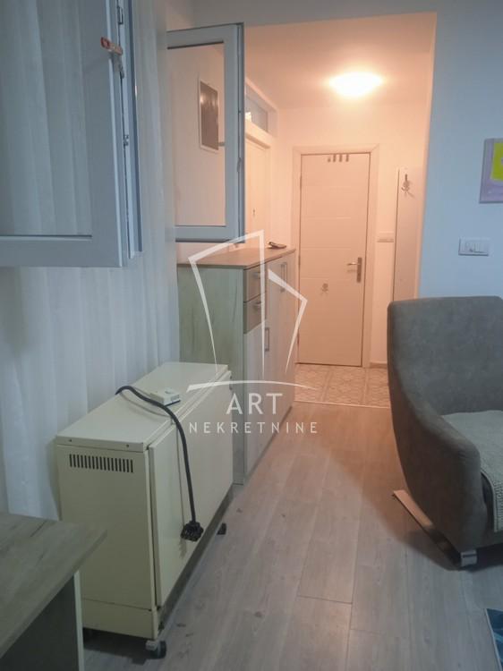 Slika 9 - 22. oktobra, Jednosoban stan za izdavanje, 35m2, 400€