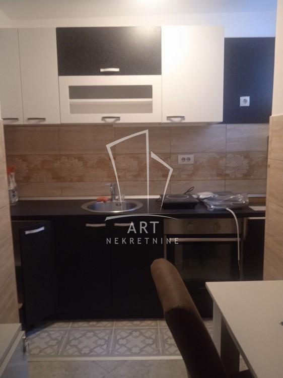 Slika 8 - 22. oktobra, Jednosoban stan za izdavanje, 35m2, 400€