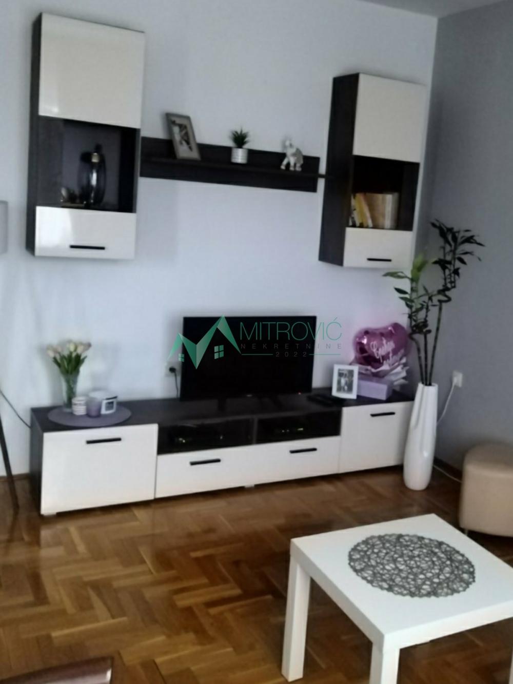 Slika 1 -  Stan za izdavanje, 31m2, 300€