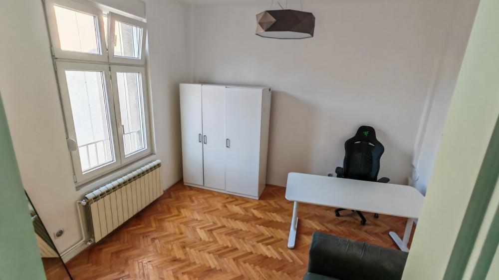 Slika 6 - Karadjordjeva, Trosoban stan za izdavanje, 60m2, 890€