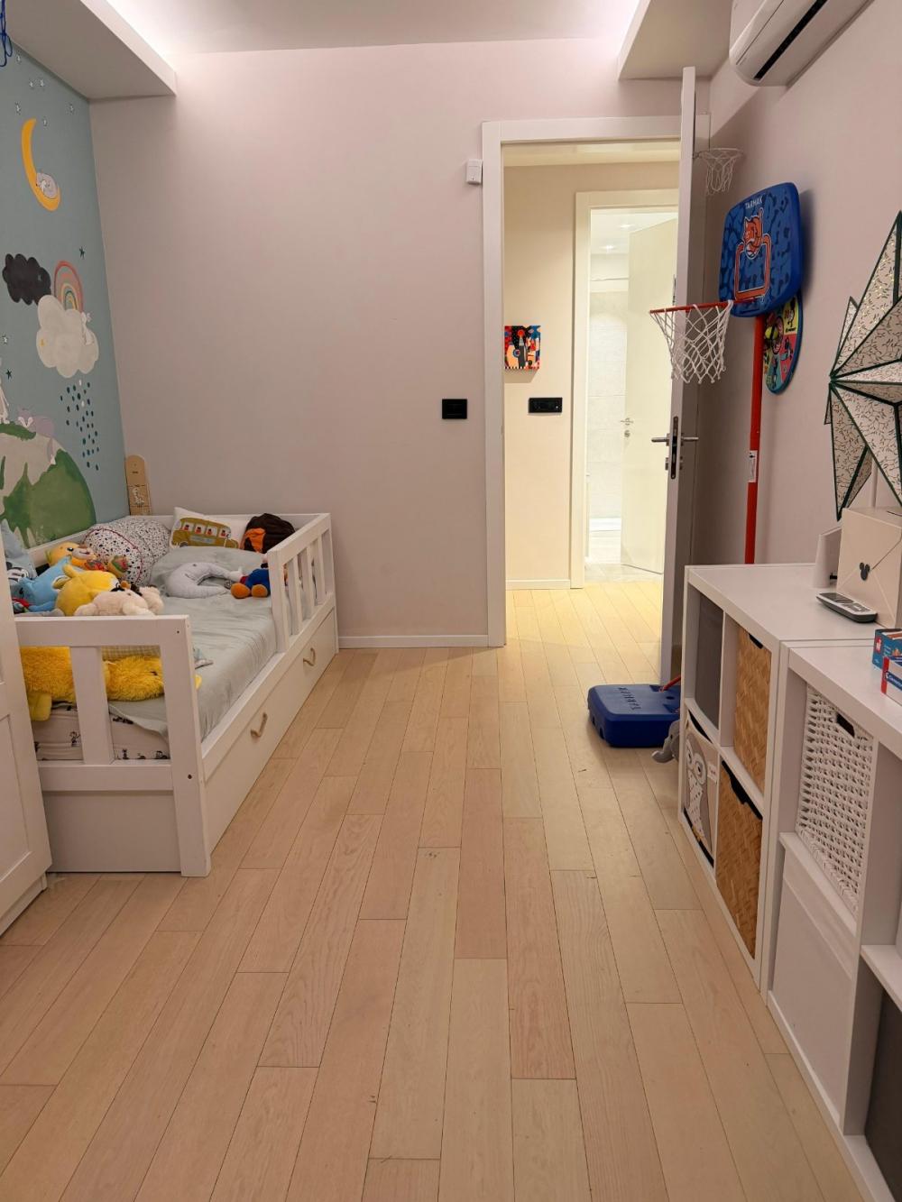 Slika 8 - Knićaninova, Četvorosoban stan za izdavanje, 103m2, 2.150€