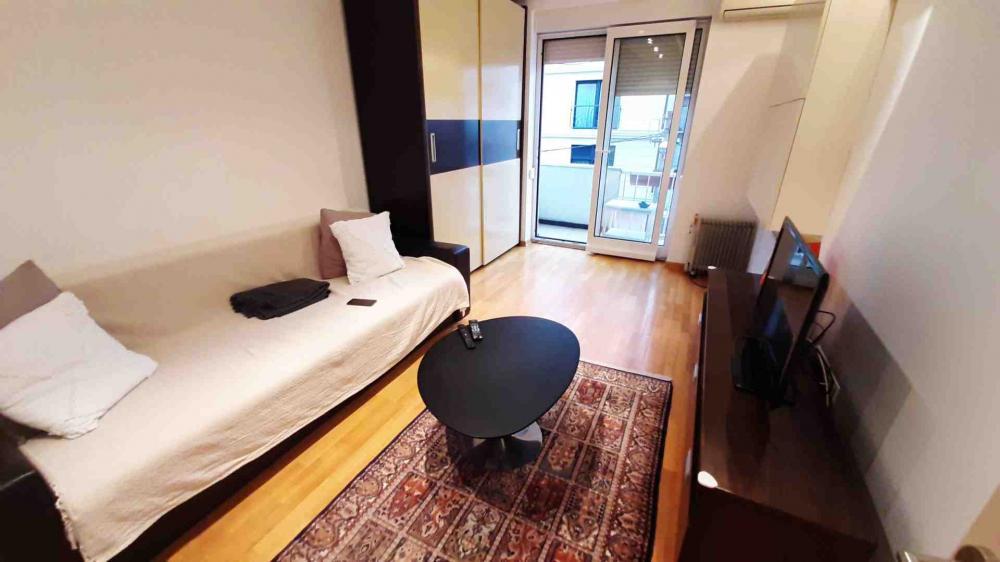 Glavna slika -Miloša Zečevića, Dvosoban stan za izdavanje, 52m2, 550€