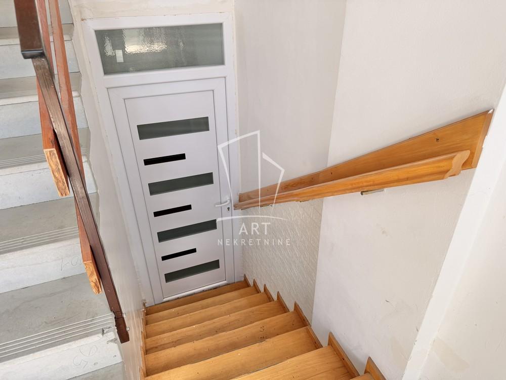 Slika 11 - 20. oktobra, Dvosoban stan na prodaju, 49m2, 90.000€