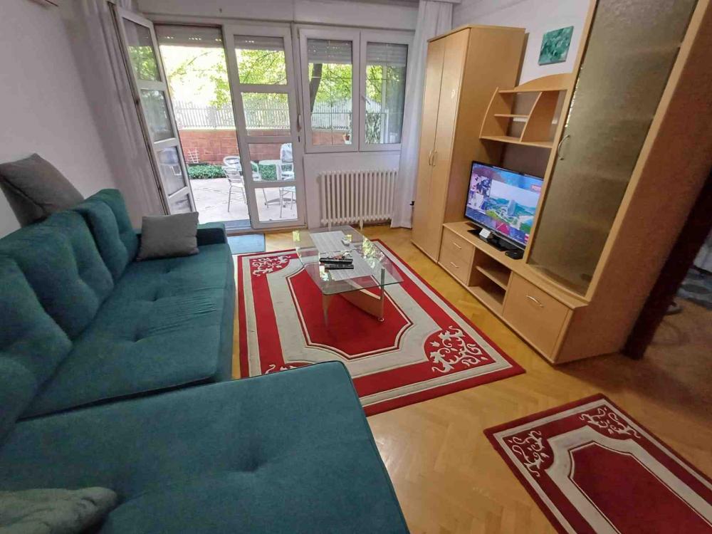 Slika 1 - Danila Lekića Španca, Trosoban stan za izdavanje, 70m2, 800€