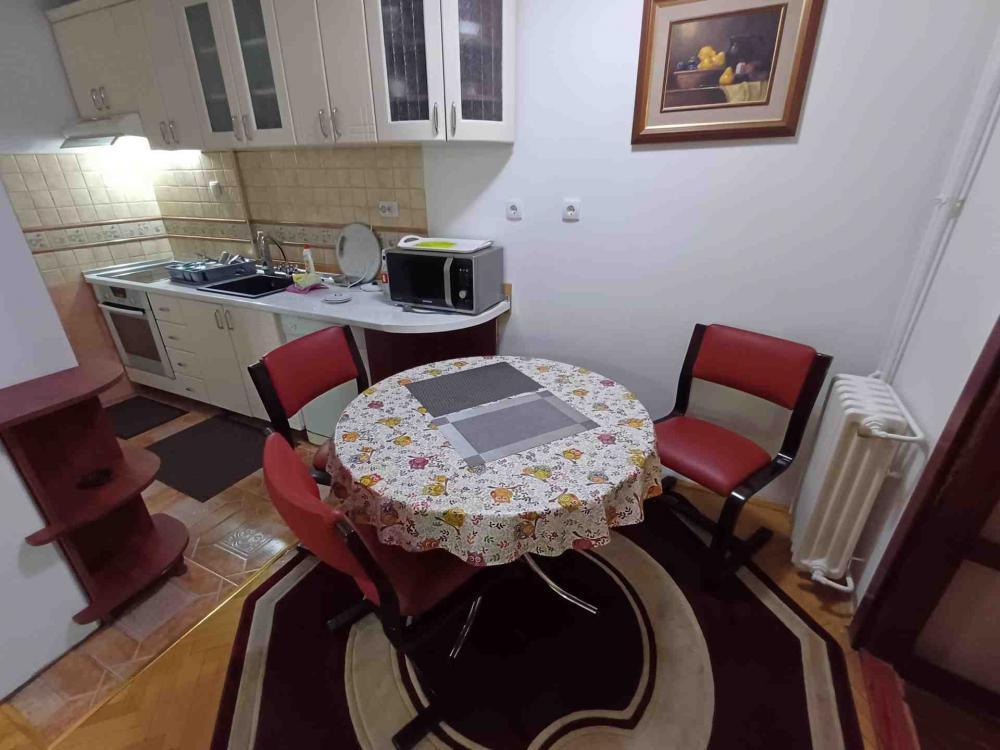 Slika 3 - Danila Lekića Španca, Trosoban stan za izdavanje, 70m2, 800€