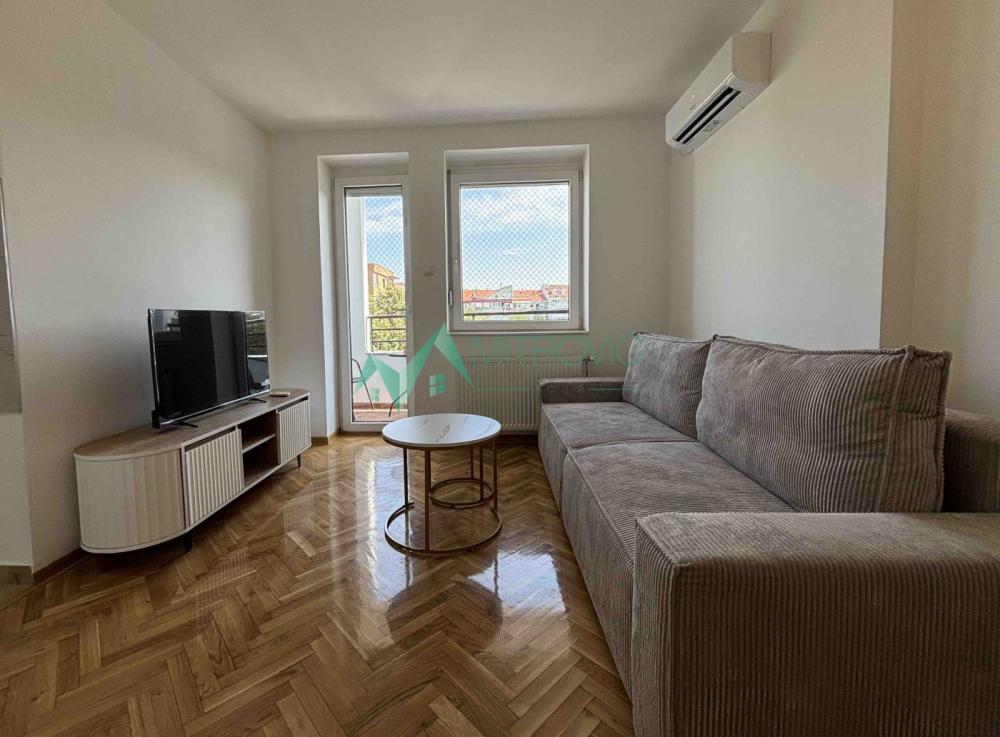 Slika 5 -  Stan za izdavanje, 28m2, 350€