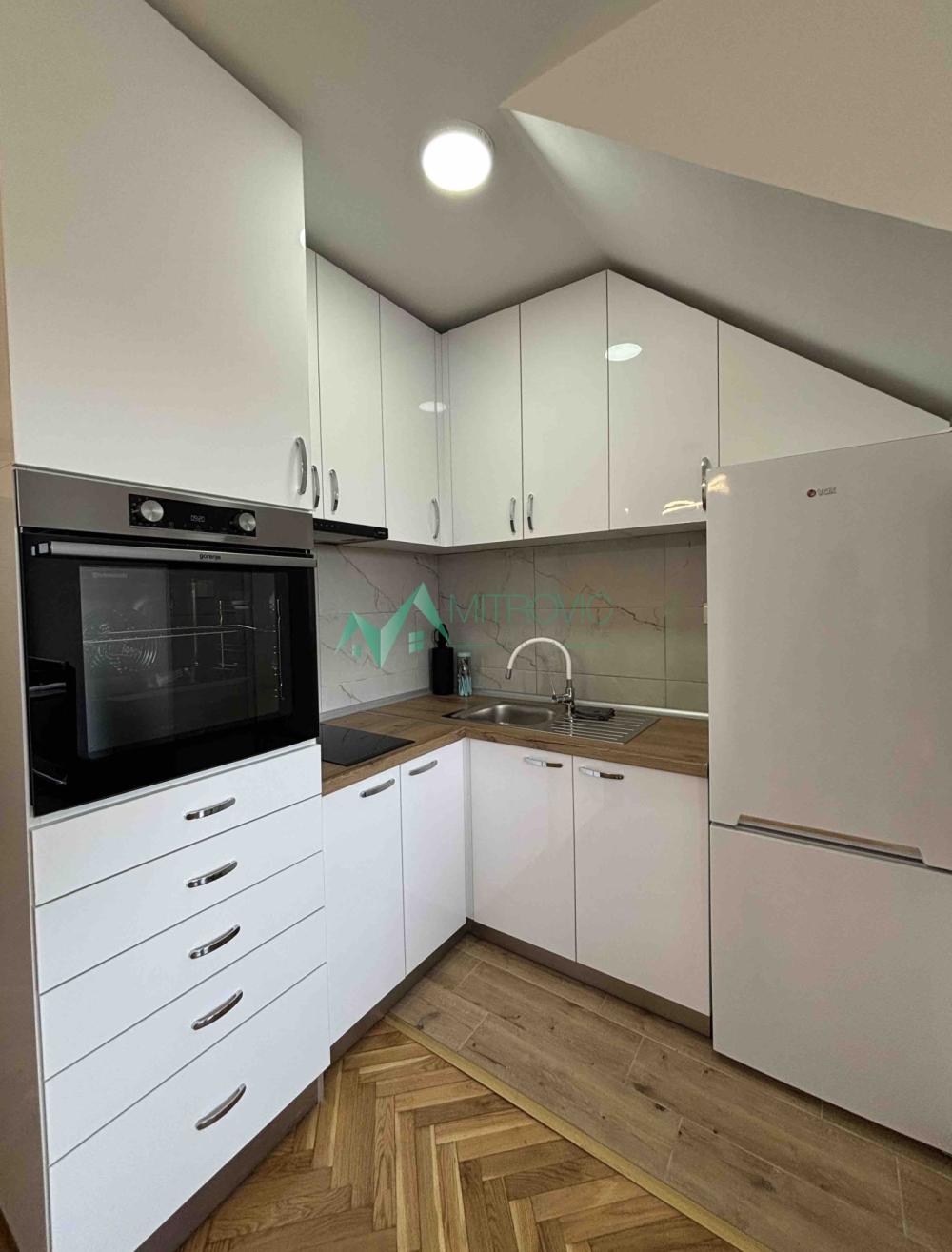 Slika 2 -  Stan za izdavanje, 28m2, 350€